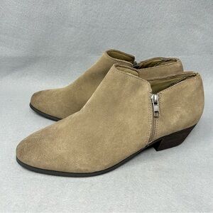 Very Volatile Los Angeles Heeled Ankle Bootie Womens 10 Tan Suede Zip Up